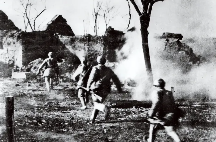 淮海戰役解放軍(jun) 淮海戰役解放軍(jun)