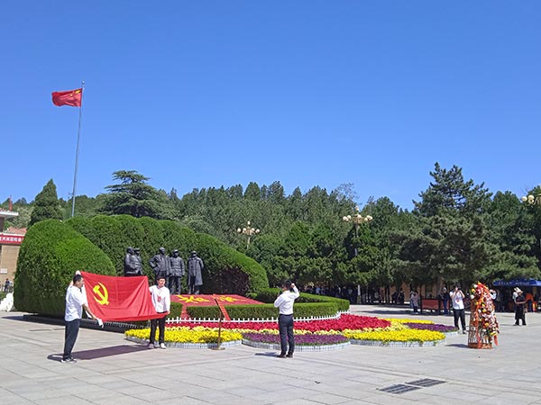 西柏坡黨(dang) 校現場教學